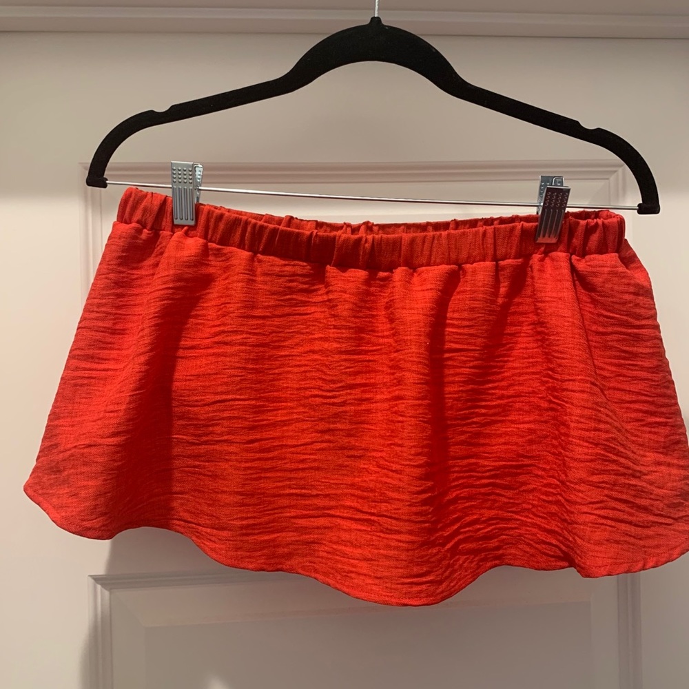 Red Strapless Crop Top